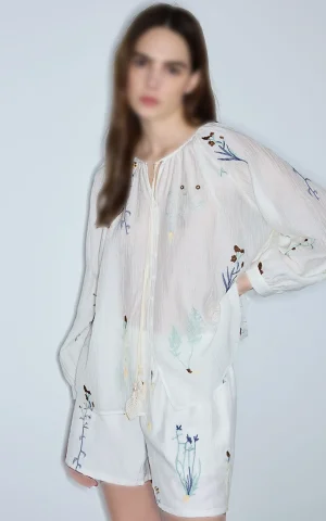 بلوز مجلسی زنانه گلدوزی‌شده IPEKYOL کد IS1260006129 - Image 3