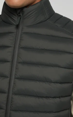 جلیقه مردانه پافر بدون آستین  colins کد CL1082936 - تصویر 32