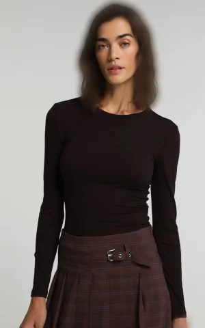 بلوز زنانه آستین بلند یقه گرد ساده جذب colins کد CL1080728