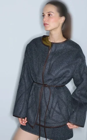 کت زنانه طوسی کلاه‌دار کمربنددار با فرم آزاد IPEKYOL با کد IW6260008122 - تصویر 4