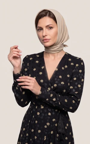 پیراهن زنانه مشکی کوتاه گل‌دار آستین بلند nevado کد 405014051898 - تصویر 2