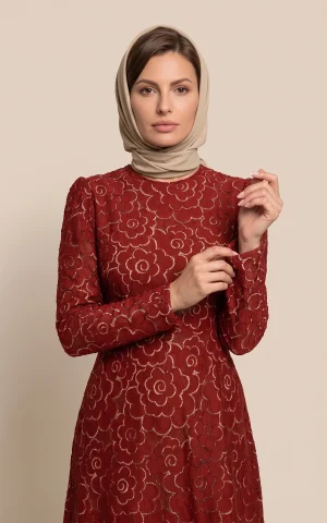 پیراهن زنانه گیپور زرشکی کوتاه آستین بلند گل‌دار  nevado کد 405014431919 - تصویر 2