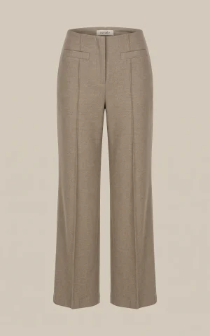 شلوار زنانه بژ راسته با خط اتو