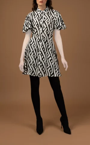 پیراهن زنانه کوتاه دکمه‌دار با طرح هندسی برند نوادو کد 403014181488