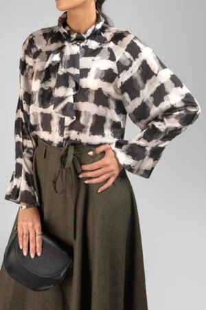 شومیز زنانه آستین بلند طرح‌دار رسمی پاییز-زمستانه نوادو