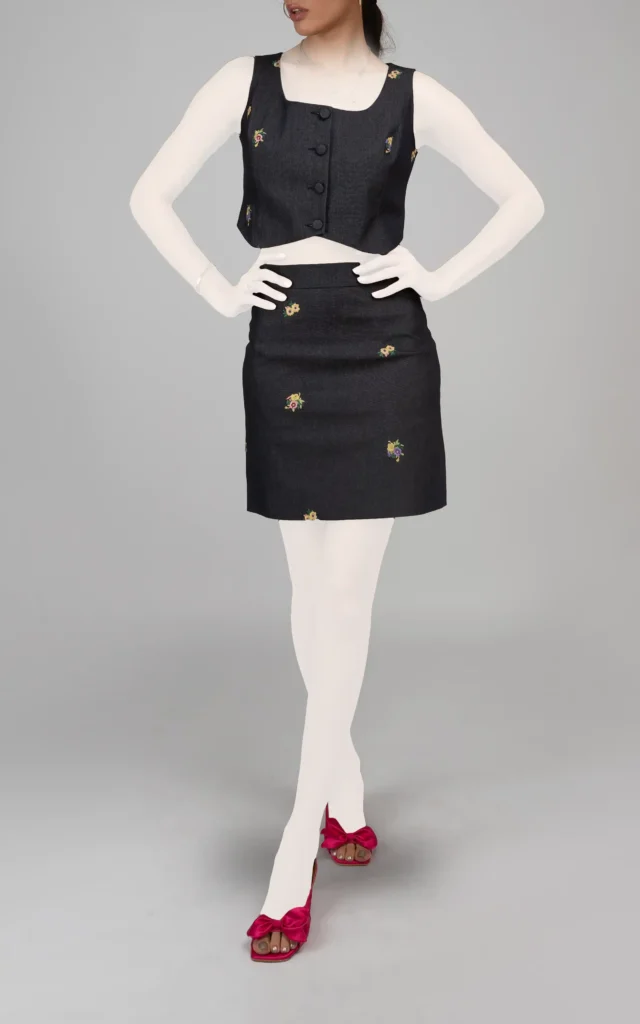 جلیقه زنانه سرمه‌ای بهار-تابستانه آستین بندی نوادو