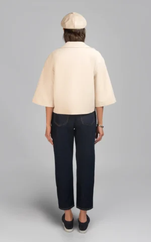 کت زنانه کرمی رنگ پاییز-زمستانه شیک نوادو