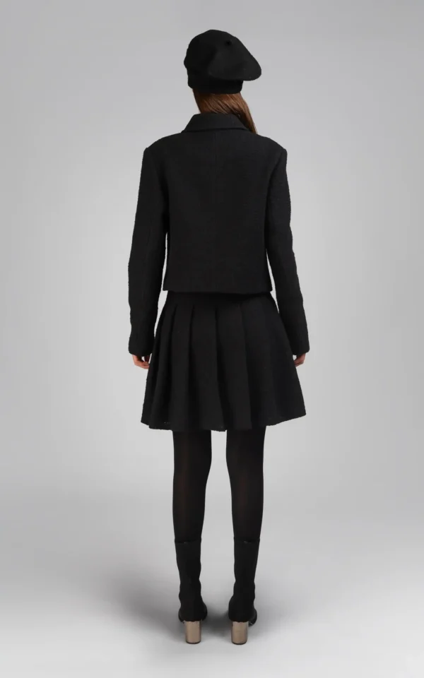 کت زنانه مشکی دکمه‌دار پایییز-زمستانه رسمی نوادو