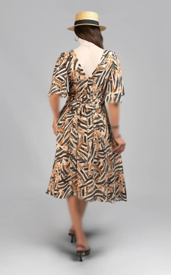 پیراهن زنانه آستین سه ریع طرح‌دار بدون یقه شیک پاییز-زمستانه نوادو