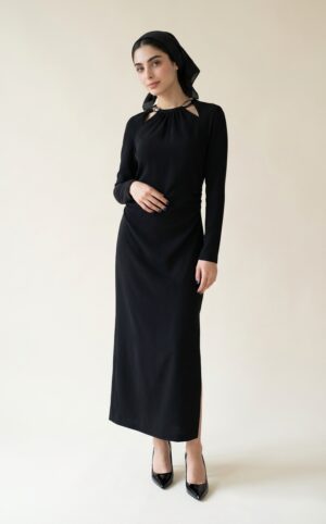 پیراهن زنانه مشکی بلند با یقه گرد نوادو کد 404114221722 - Image 3