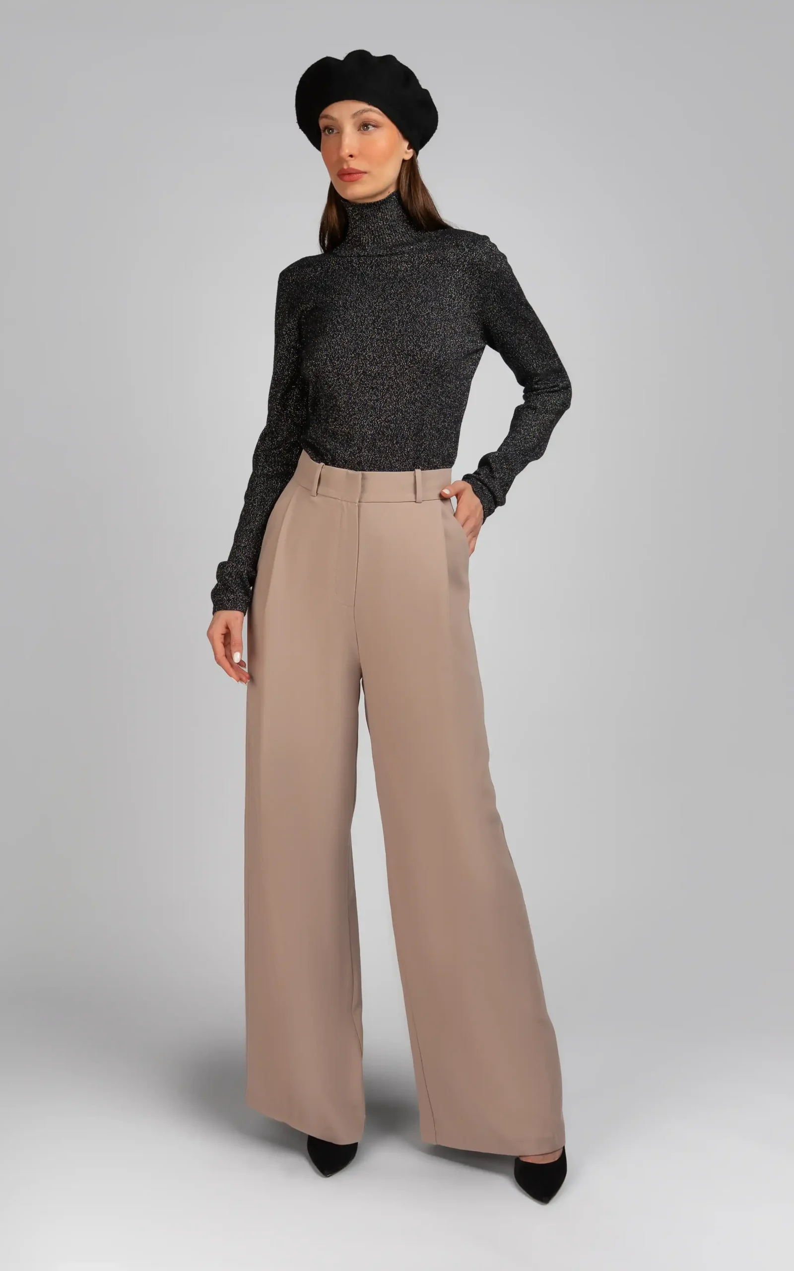 شلوار زنانه کرم رنگ راسته پاییز-زمستانه شیک رسمی نوادو