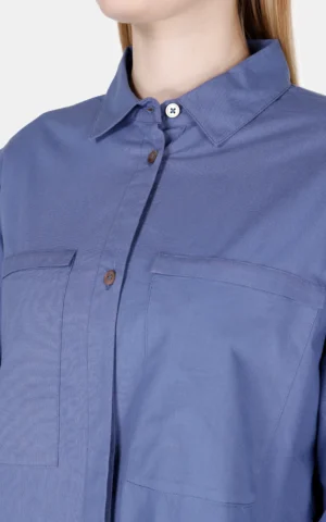 شومیز زنانه یقه‌دار دکمه‌ای برند IPEKYOL با طراحی خاص و پارچه لوکس از نمای یقه