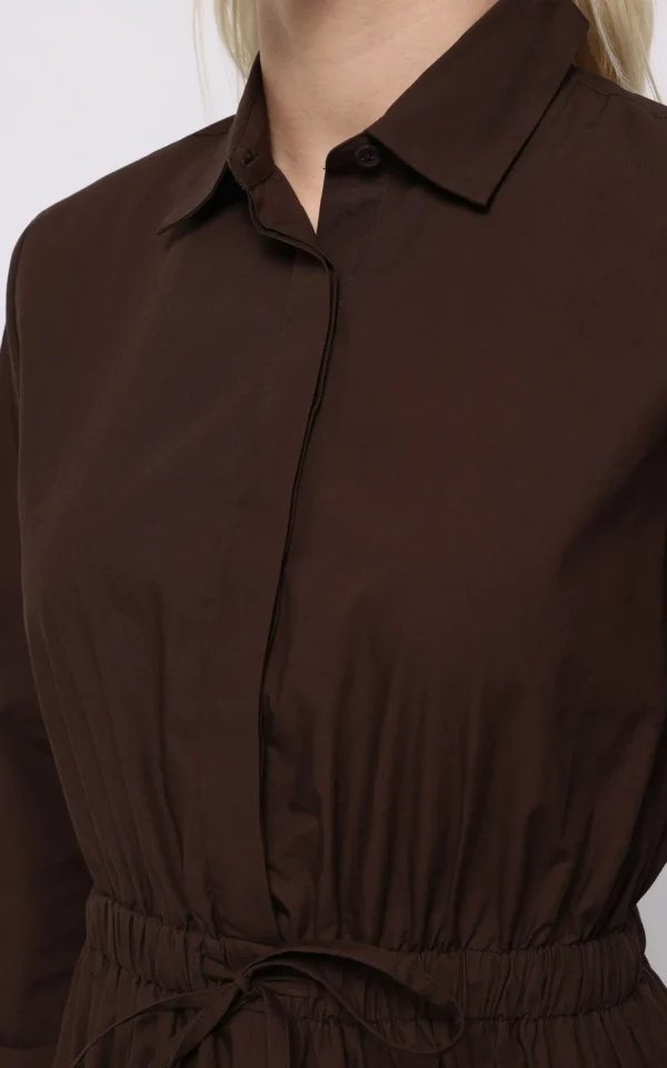 پیراهن زنانه بلند کمر‌کش بنددار با یقه مردانه برند کلینز کد CL1075558 - Image 9