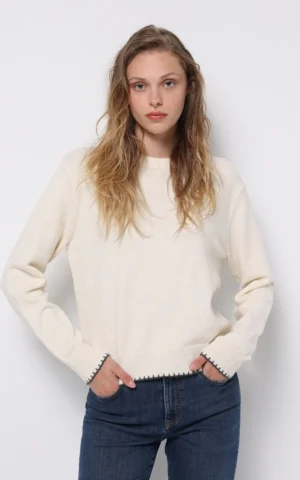 پلیور زنانه کرم رنگ یقه گرد و گرم برند کلینز پاییز-زمستانه