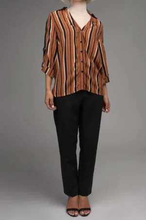 شومیز حریر زنانه طرح‌دار با طراحی خاص و استایل لوکس برند Nevado، مناسب استایل رسمی و شیک