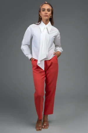 شومیز کتا سفید مدل یقه کرواتی و دکمه دار نوادو