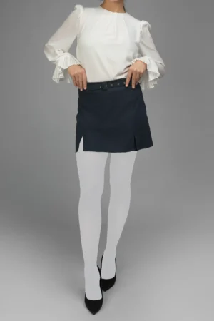 نمای قدی رو به رو مشکی رسمی شلوارک زنانه پاییز-زمستان نوادو