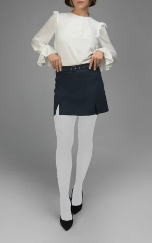 نمای قدی رو به رو مشکی رسمی شلوارک زنانه پاییز-زمستان نوادو