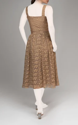 تاپ زنانه کرم رنگ بندی خنک بهار-تابستانه نوادو