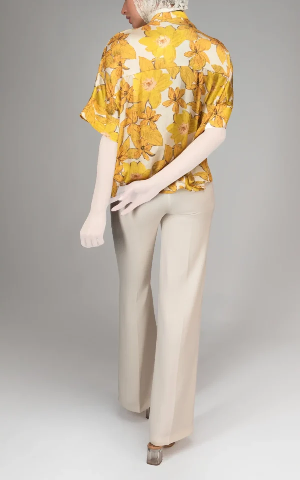 بلوز زنانه آستین سه‌ربع طرح‌گل بهار-تابستانه نوادو