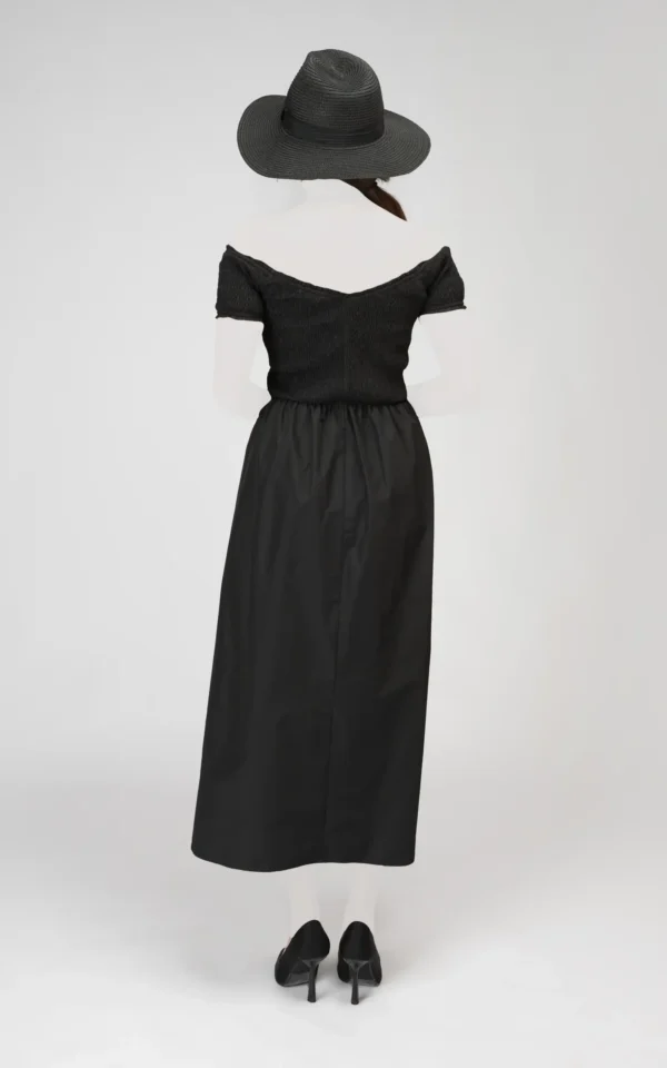 پیراهن زنانه مشکی بهار-تابستانه بدون آستین نوادو