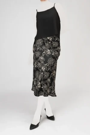 تاپ زنانه مشکی بدون آستین بهار-تابستانه نوادو