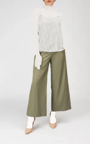 تاپ زنانه بدون آستین بهار-تابستانه طرح‌دار سفید زیتونی راه‌راه نوادو