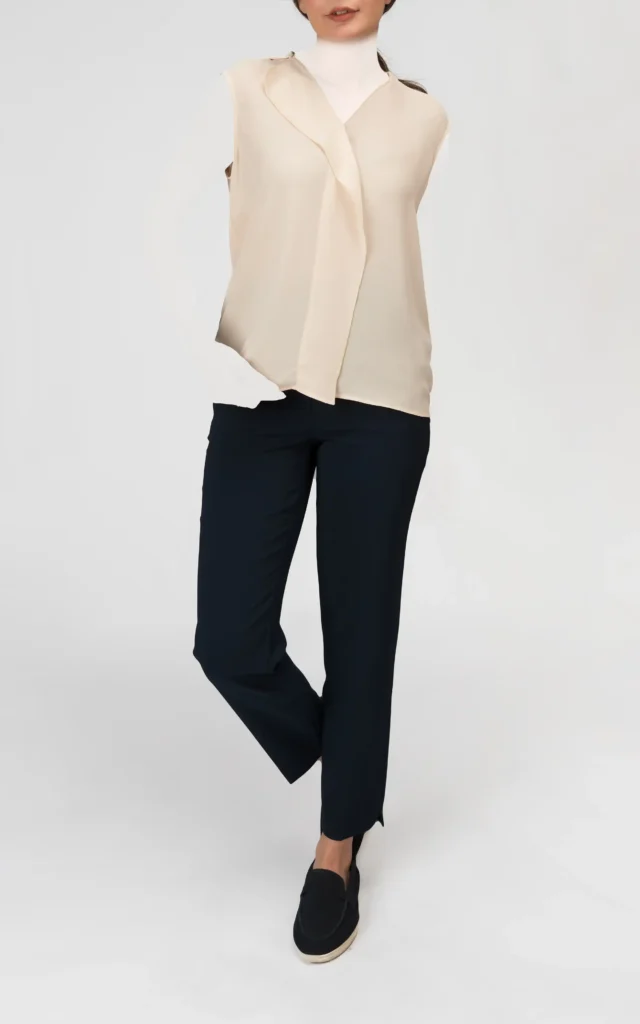 بلوز زنانه کرم بدون آستین بهار-تابستانه نوادو