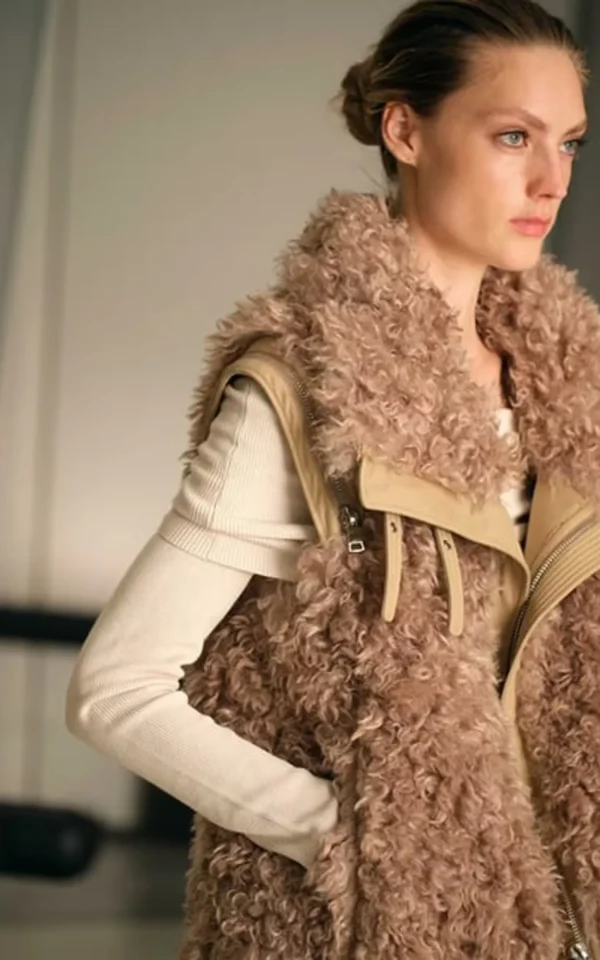 ژاکت زنانه ایپکیول کرم قهوه‎‌ای مدل پشمی گرم پاییز-زمستانی