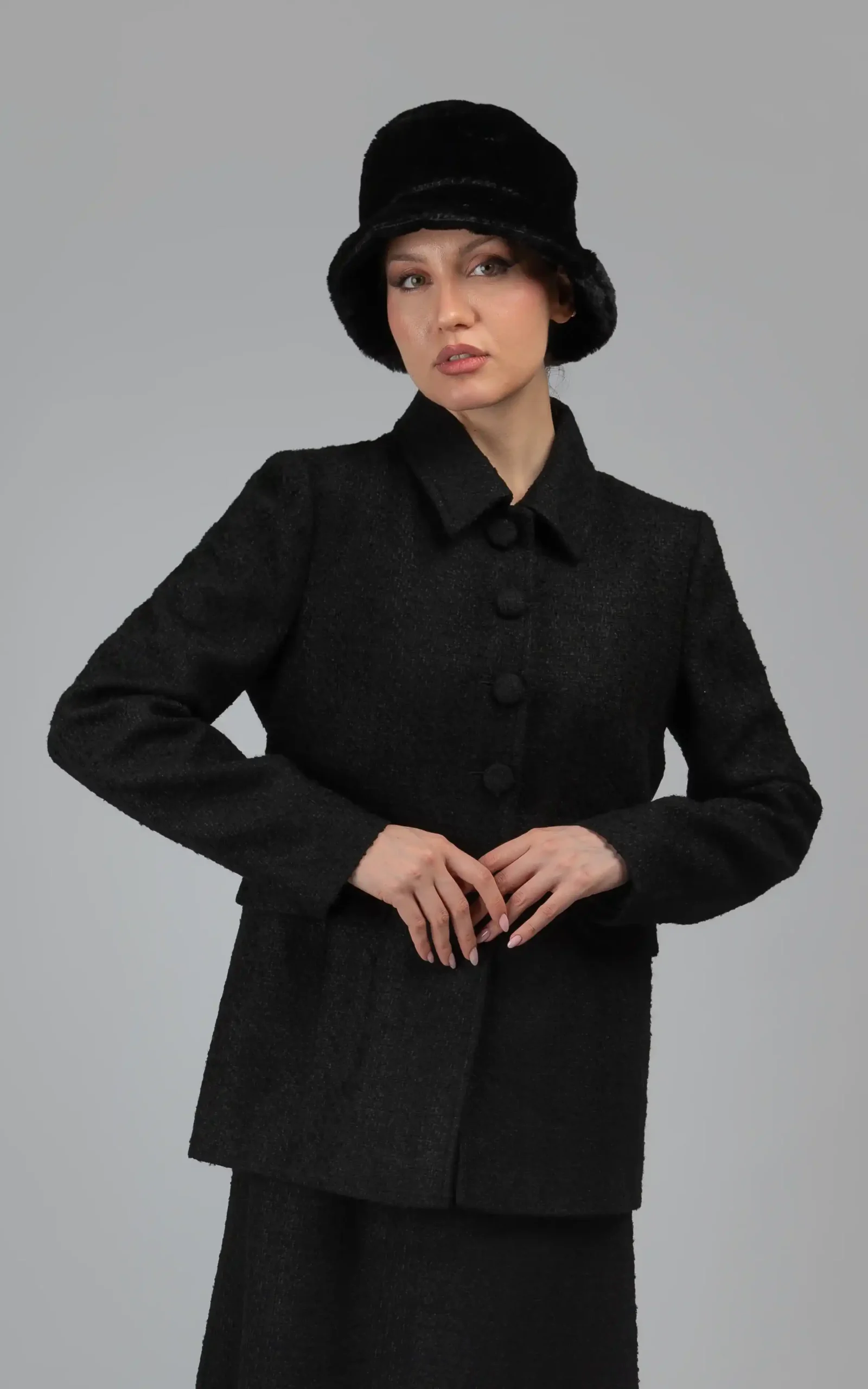 W-403113451601-5 کت زنانه بافت پشمی دکمهدار پاییز-زمستانه یقهدار نوادو