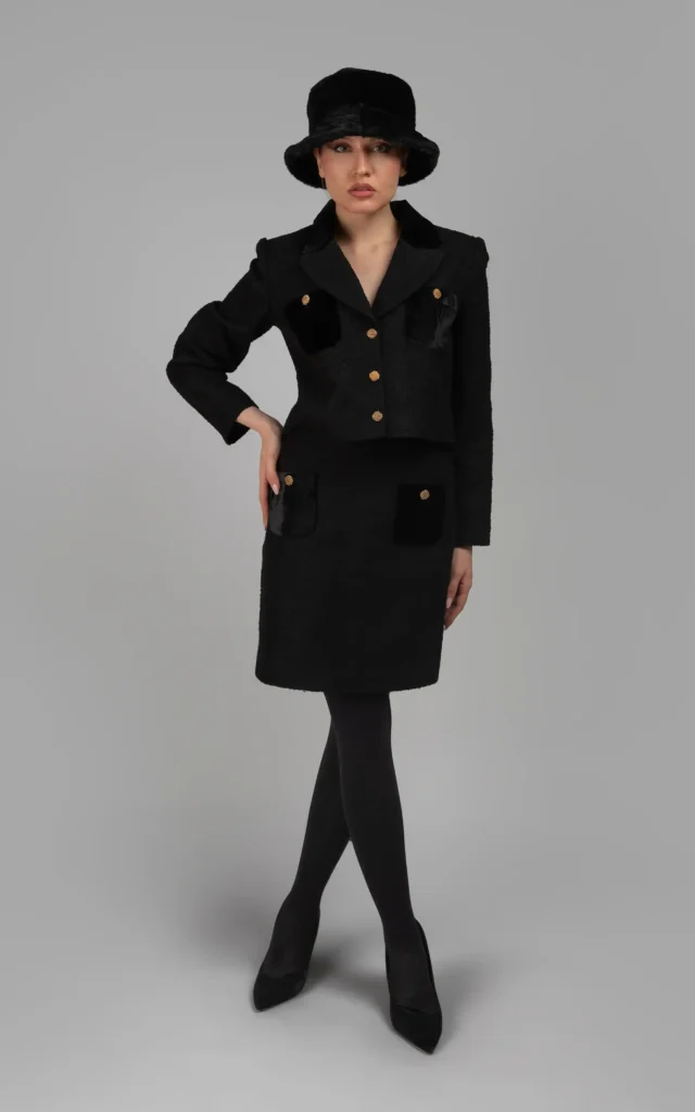 دامن زنانه مشکی کوتاه رسمی پاییز-زمستانه نوادو