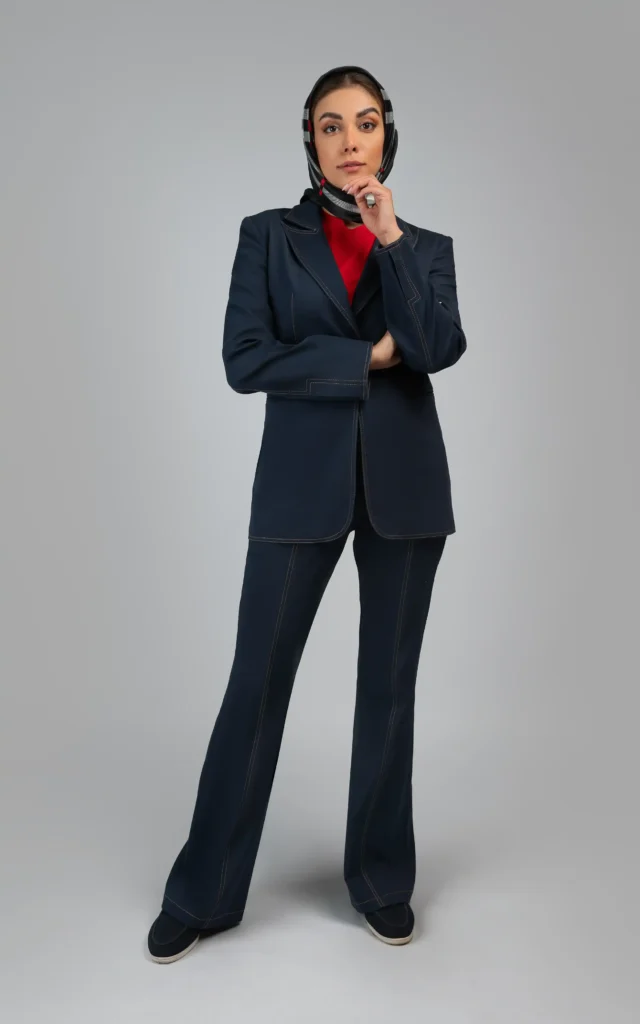 شلوار زنانه سرمه‌ای پاییز-زمستانه رسمی دمپا مجلسی نوادو