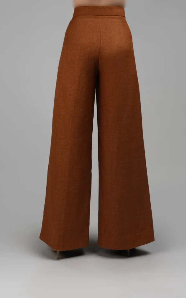 شلوار زنانه قهوه‌ای پاییز-زمستانه واید شیک نوادو