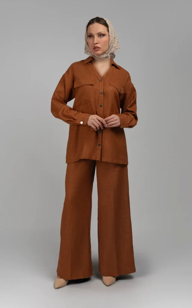شلوار زنانه قهوه‌ای پاییز-زمستانه واید شیک نوادو