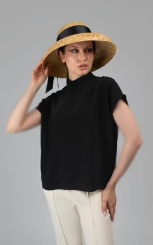 تاپ زنانه مشکی پاییز-زمستانه آستین کلاهی نوادو