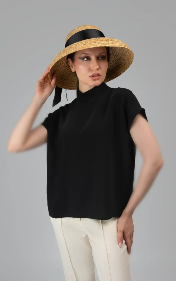 تاپ زنانه مشکی پاییز-زمستانه آستین کلاهی نوادو