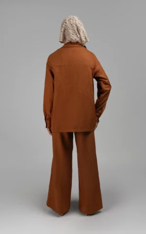 شومیز زنانه آجری رنگ پاییز-زمستانه یقه‌دار آستین بلند نوادو