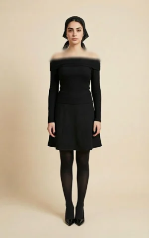 بلوز مشکی دکلته پاییز-زمستانه برند نوادو