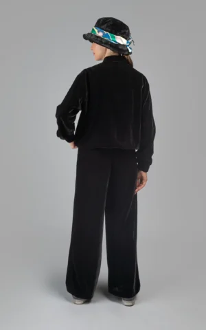 کت زنانه مشکی مخملی دکمه‌دار پاییز-زمستانه شیک نوادو