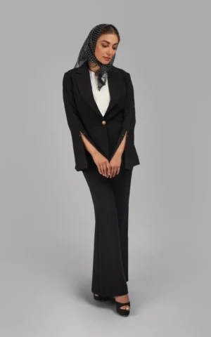 کت مشکی رسمی با دکمه طلایی و آستین‌چاک‌دار پاییز-زمستانه نوادو