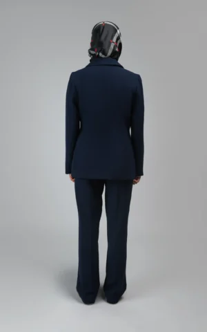 کت سرمه‌ای رسمی با دکمه‌های طلایی دبل‌برست پاییز-زمستانه نوادو