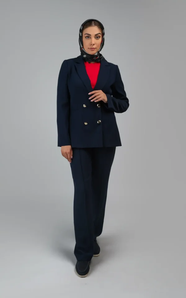 کت سرمه‌ای رسمی با دکمه‌های طلایی دبل‌برست پاییز-زمستانه نوادو