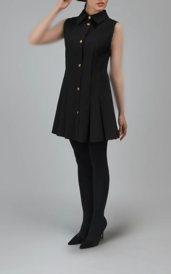 پیراهن مشکی بدون‌آستین دکمه‌دار با یقه برگردان پاییز-زمستانه نوادو