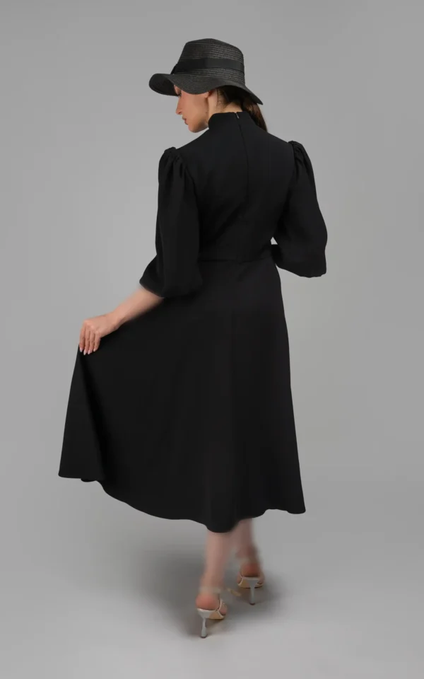 پیراهن زنانه مشکی آستین سه‌ربع پاییز-زمستانه مدل میدی نوادو