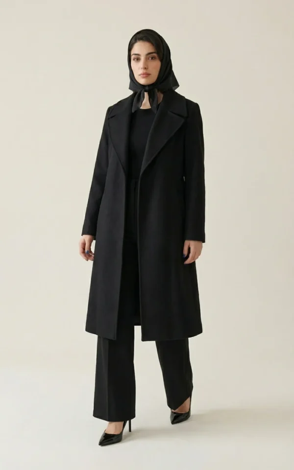 پالتو زنانه مشکی با یقه انگلیسی پهن و کمربند گره‌دار پارچه‌ای نوادو کد 404018061712 - Image 2