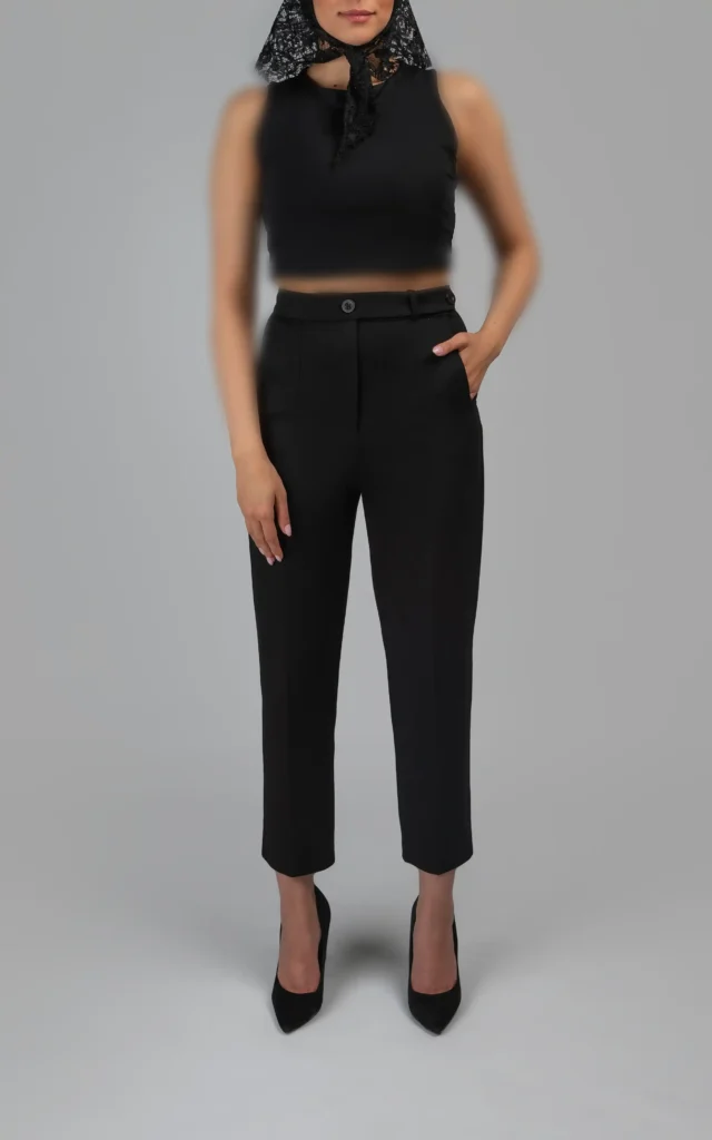 شلوار زنانه مشکی راسته دکمه و جای کمربنددار پاییز-زمستانه نوادو