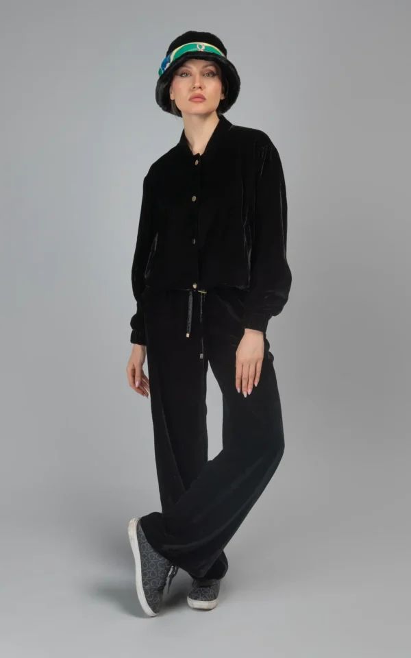 شلوار زنانه مشکی راسته راحت پاییز-زمستانه نوادو