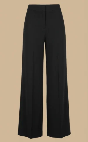 شلوار مشکی زنانه دم‌پا گشاد با تن‌خور کلاسیک نوادو کد 404023211670