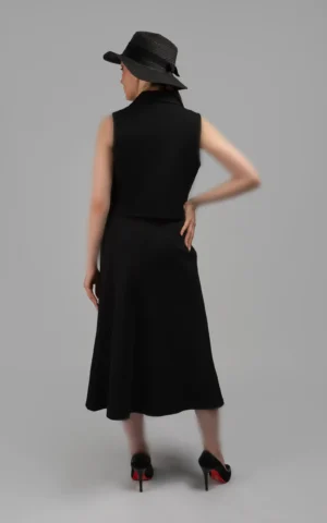 جلیقه زنانه بدون آستین پاییز-زمستانه نوادو