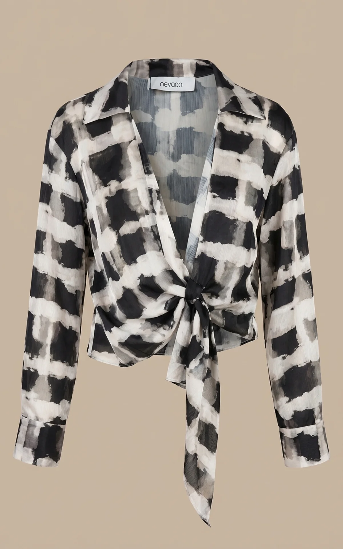 W-404112061728-3 بلوز زنانه چهارخانه گرهای با یقه کلاسیک باز نوادو کد 404112061728 - Image 1